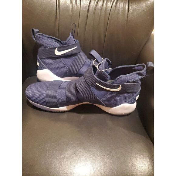 NIKE Lebron Solider 11 TB Promo - Size 18 - Picture 5 of 12